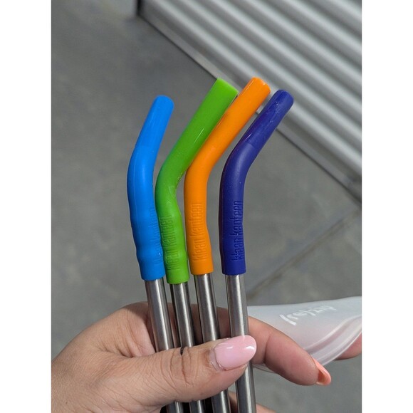 Klean Kanteen Set of 4 Stainless Steel with Silicone Tip Reusable straws - Picture 2 of 3